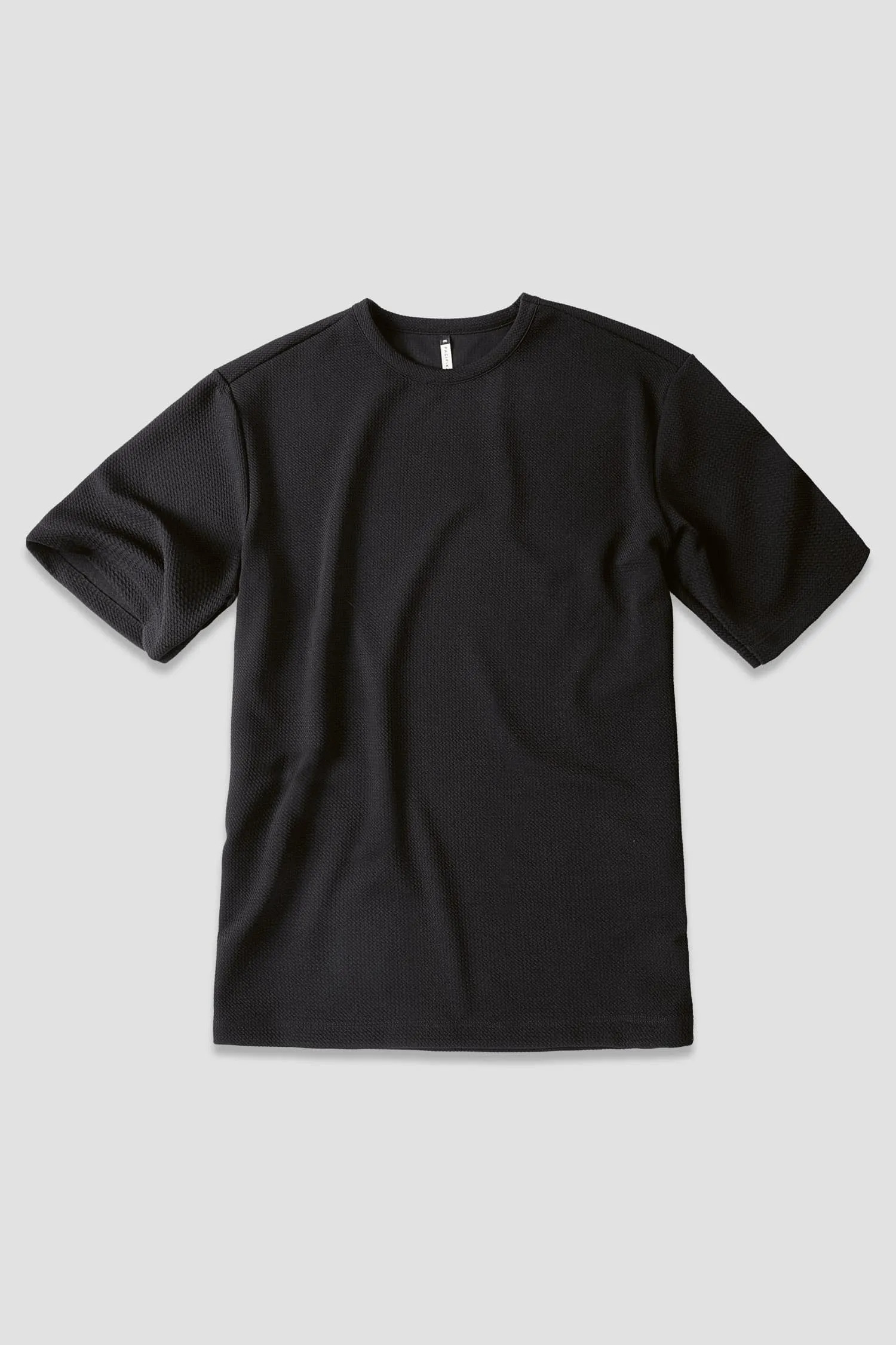 9 - Blusa Negra - Mujer